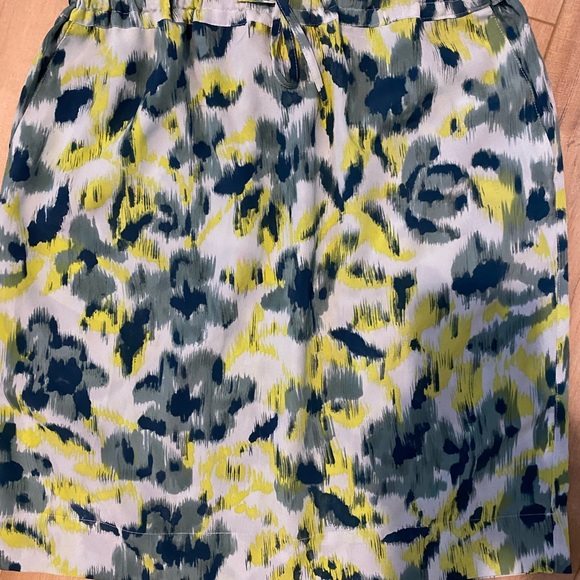 Drawstring skirt - Picture 2 of 2
